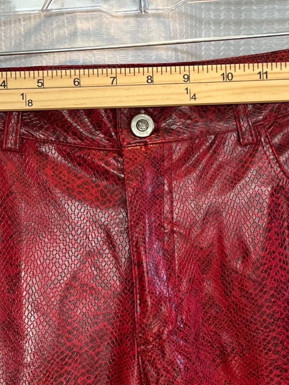 Vintage 90's / Y2K Liquid Clothing Red Faux Snakeskin Flare Pants size 9 - Picture 3 of 6